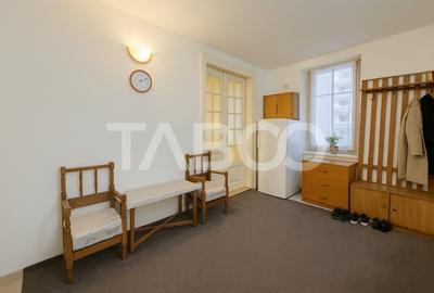 Apartament spatios de vanzare cu 3 camere la etajul 1 in Orasul de Jos - 11