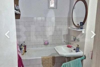 Apartament cu 3 camere semidecomandat, mobilat în Micro 16 - 3