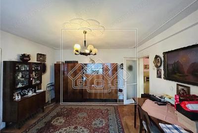 Ap cu 2 camere, balcon, etaj 3 4, zona Terezian - 3