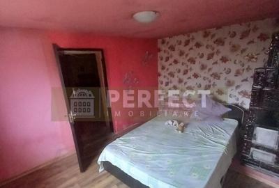 Casa cu teren in Barcanesti,la 5 km Ploiesti,Pret 61000 EUR - 2