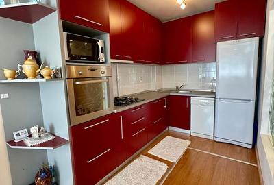 Apartament cu 3 camere în Central - 2
