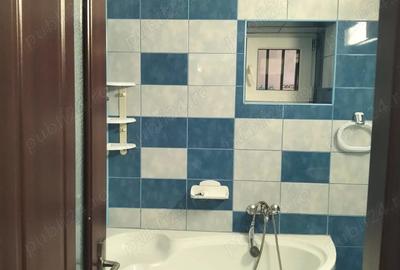 Apartament cu 3 camere semidecomandat în Dristor - 2