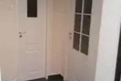 Inchiriez apartament cu 4 camere