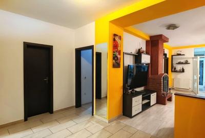 Apartament cu 4 camere decomandat, mobilat în Central - 2