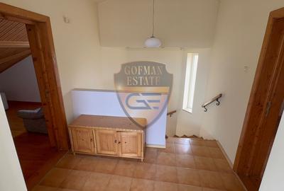 Casă individuală cu 8 camere cu Canalizare în Valu lui Traian - 35