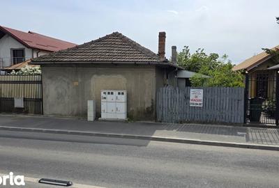 Casă cu 3 camere cu Teren 450 Mp în Central - 2