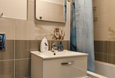 Apartament cu 3 camere decomandat în Ultracentral