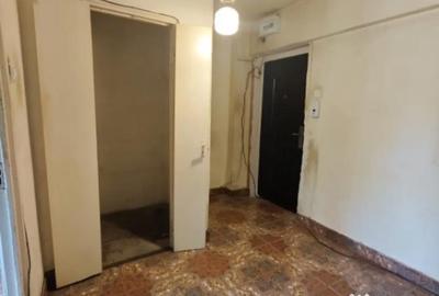 Apartament cu 3 camere semidecomandat în Central - 5