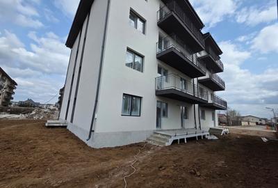 Apartament cu 3 camere decomandat în Fundeni - 12
