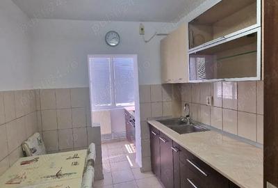 Apartament cu 3 camere decomandat în Lipovei - 8