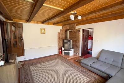 Casă cu 4 camere în Râșca - 3