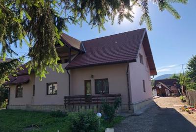 Proprietar, vila cu piscina construita 2005, renovata  2019, inchiriata 2027