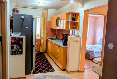 Apartament cu 2 camere decomandat în Petros - 3
