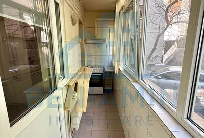 Apartament cu 3 camere decomandat în Calea București - 3
