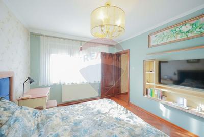 Casă cu 5 camere cu Teren 503 Mp în Nufărul - 29