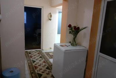 Apartament 3 camere cf.1 dec. etajul 8 cu pod, Cal. Calarasilor - Calarasi 4 - 3