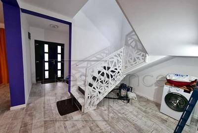 Curte 360 mp! Duplex 4 camere,  inceput de Borhanci+3 Parcar - 12