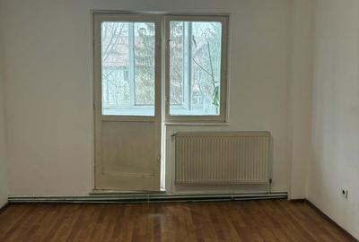 Apartament cu 2 camere în Astra