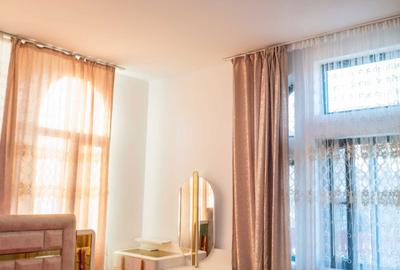 Casă cu 4 camere cu Teren 290 Mp în Central - 8