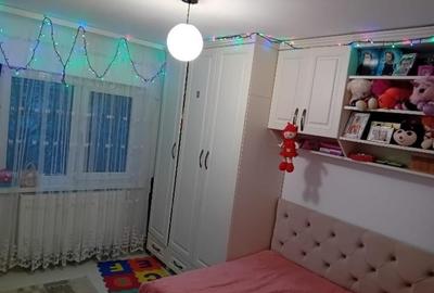 Apartament cu 3 camere decomandate Zona Obcini - 16