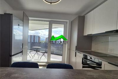 Apartament cu 2 camere semidecomandat, mobilat în Hipodrom 3 - 4