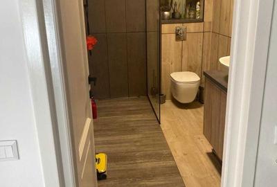 Apartament cu 3 camere decomandat în Florești - 2