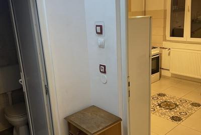 Titan 1 Decembrie Fetesti ,2 camere decomandat - 11