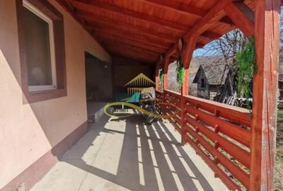 Casă cu 2 camere cu Canalizare în Parava - 16