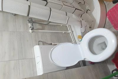 Vand apartament 2 camere zona Neptun - 2
