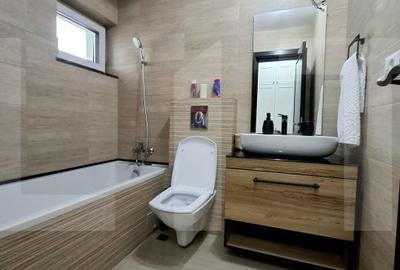 Casă cu 3 camere cu Teren 500 Mp în Central - 2
