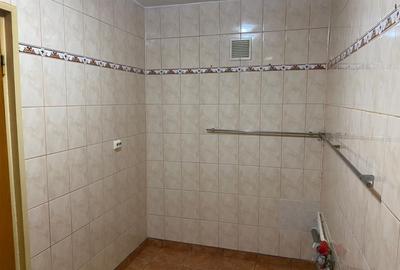 Apartament cu 4 camere decomandat în Tineretului - 26
