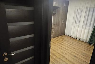 Apartament cu 2 camere decomandat în Peneș Curcanul - 4