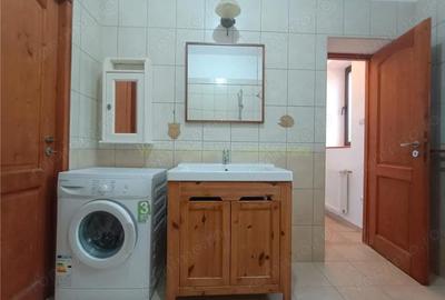 Casă cu 5 camere cu Canalizare în Calea Călărașilor - 11