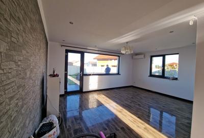 Casă cu 3 camere cu Teren 532 Mp în Săcălaz - 8