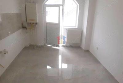 Apartament cu 2 camere decomandat în Obor - 3