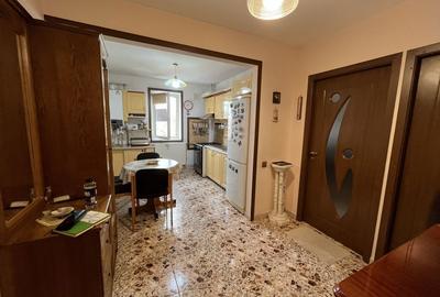 Apartament cu 2 camere decomandat în Central - 6