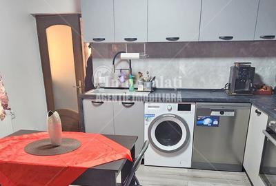 Casă cu 6 camere cu Teren 273 Mp în Central - 9