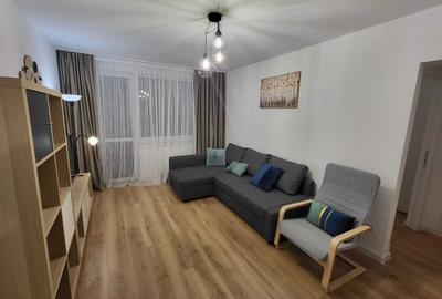 Apartament cu 2 camere semidecomandat, mobilat în Iancului