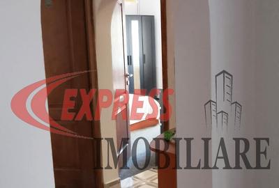 Apartament cu 3 camere decomandat, mobilat în Unirii - 2