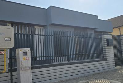 Casă cu 4 camere în Sântandrei - 8