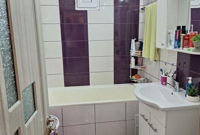 Apartament cu 3 camere decomandat în Central - 2