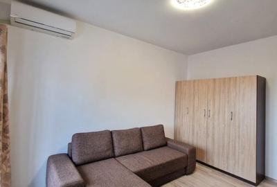 Garsonieră decomandată în 13 Septembrie - 2