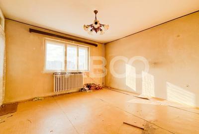 De vanzare apartament cu 2 camere decomandate si panorama - 2