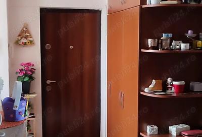 Apartament de vanzare - 10
