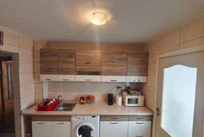 Apartament 2 camere, 49 mp, decomandat, Siret - 7