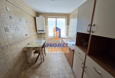 Apartament cu 3 camere semidecomandat în Central - 3