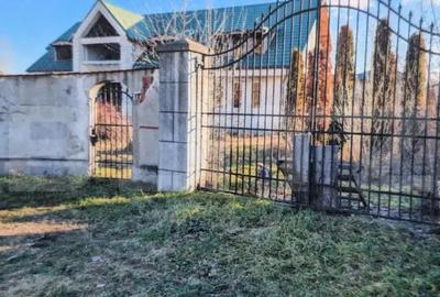 Casă cu Teren 2350 Mp în Priseaca - 12