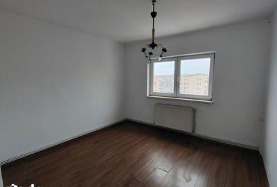 Apartament cu 3 camere decomandat în Central - 17
