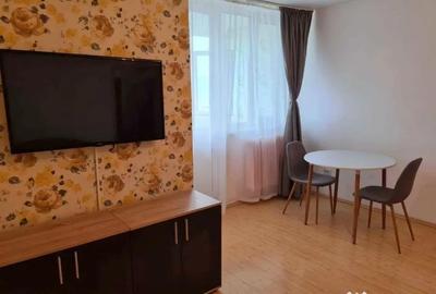 Garsonieră decomandată în Tătărași