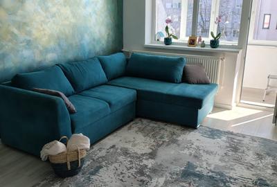 Apartament cu 2 camere semidecomandat, mobilat în Faleza Nord